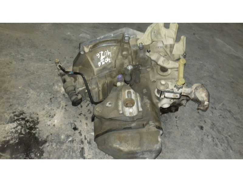 Recambio de caja cambios para peugeot 207 xs referencia OEM IAM 20CQ25 258002 02 9680020580