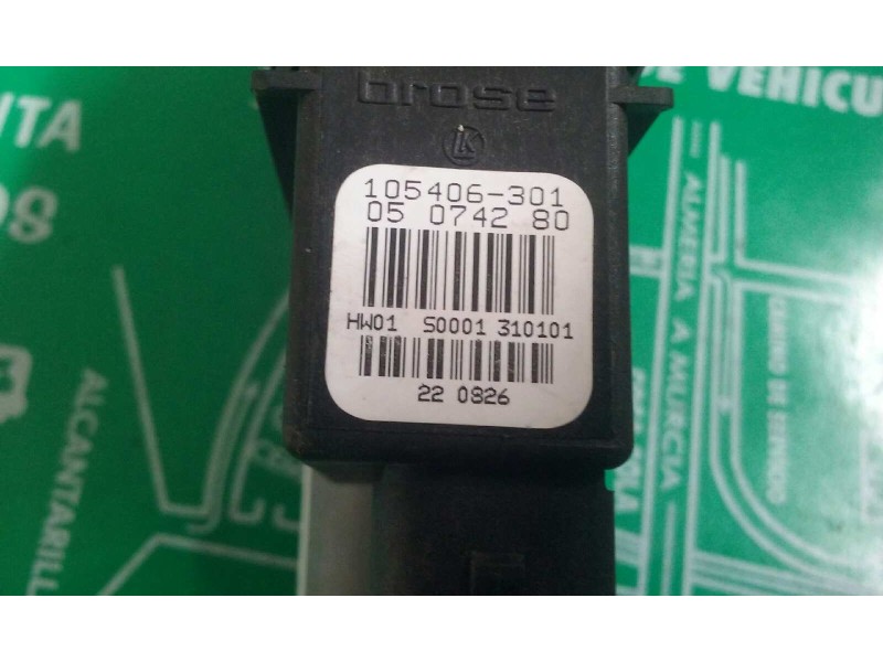 Recambio de motor elevalunas trasero izquierdo para volkswagen passat berlina (3b3) comfortline referencia OEM IAM 105406301  