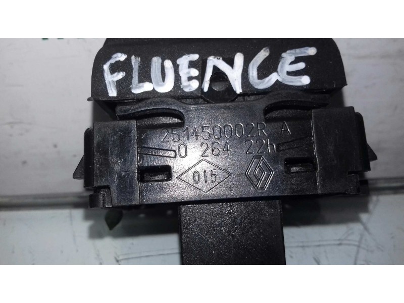 Recambio de interruptor para renault fluence dynamique referencia OEM IAM 251450002R  ESP