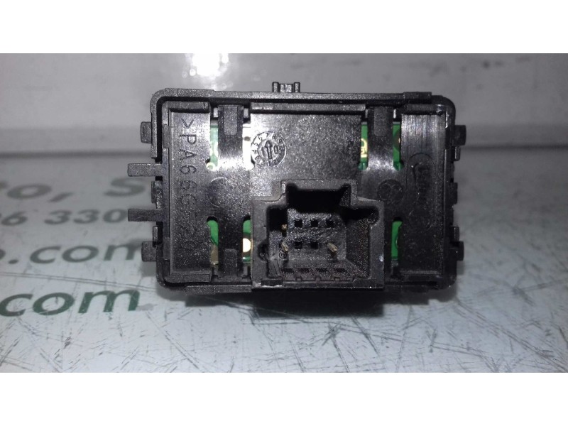 Recambio de interruptor para renault fluence dynamique referencia OEM IAM 251450002R  ESP