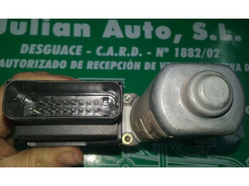 Recambio de motor elevalunas trasero izquierdo para seat toledo (1m2) stella referencia OEM IAM 1J4959811C  