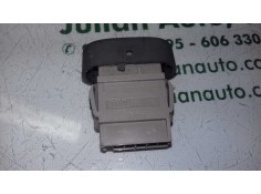 Recambio de interruptor para renault clio ii fase i (b/cbo) 1.2 referencia OEM IAM 038167A  CIERRE 2