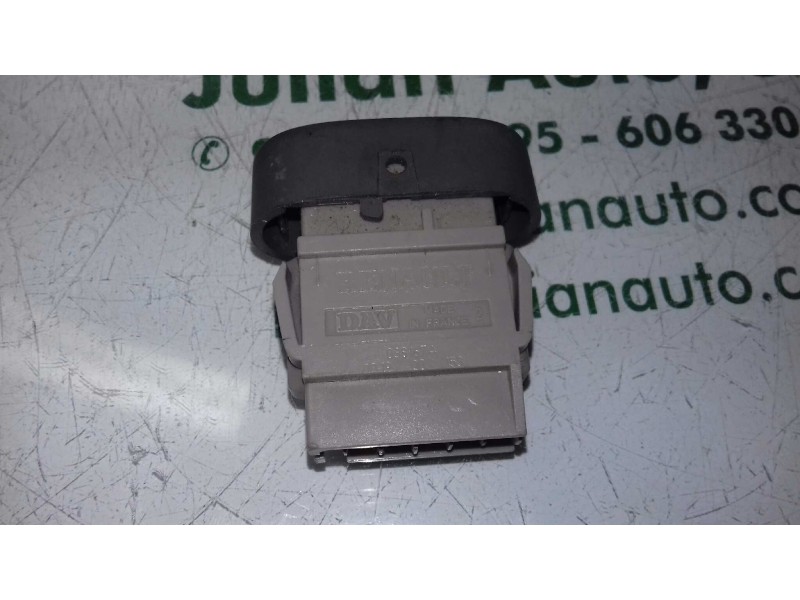 Recambio de interruptor para renault clio ii fase i (b/cbo) 1.2 referencia OEM IAM 038167A  CIERRE Recambio de interruptor para renault clio ii fase i (b/cbo) 1.2 referencia OEM IAM 038167A  CIERRE