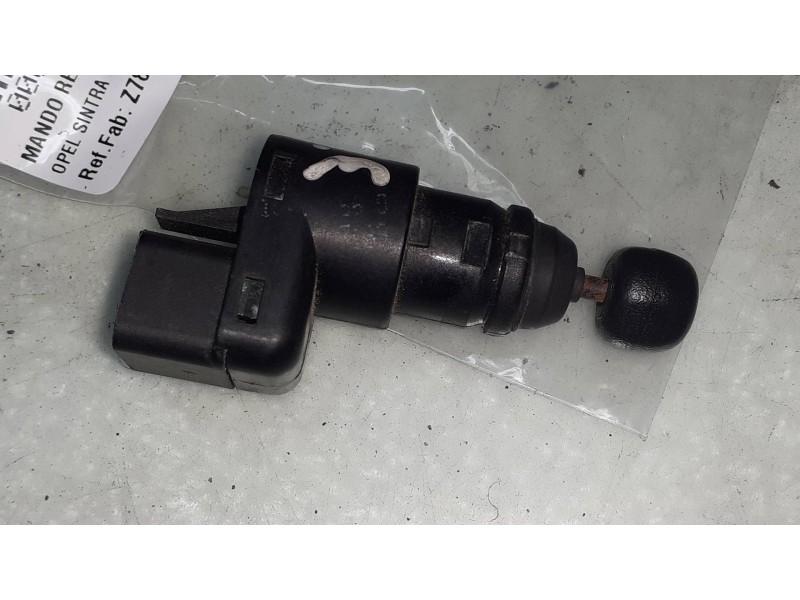 Recambio de mando retrovisor para opel sintra cd referencia OEM IAM Z7804 CONECTOR 8 PINES MICROCRAFT