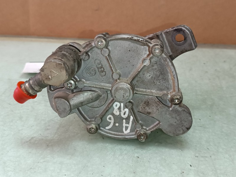 Recambio de depresor freno / bomba vacio para audi a6 berlina (c4) básico referencia OEM IAM 054145100  