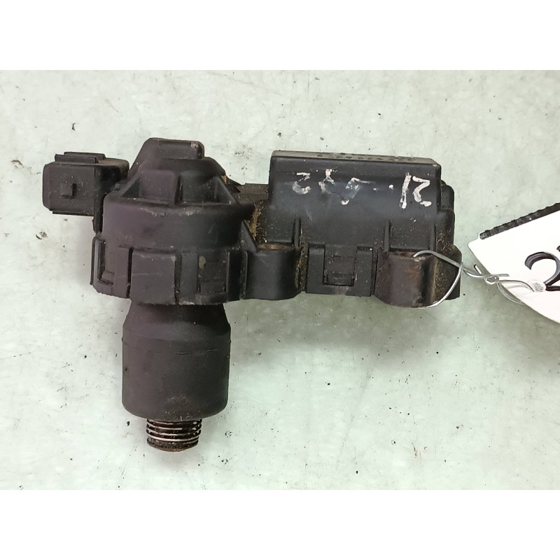 Recambio de valvula ralenti para renault laguna (b56) 1.8 anade referencia OEM IAM 0132008600  