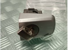 Recambio de bombin puerta delantera izquierda para opel corsa d catch me referencia OEM IAM   GRIS