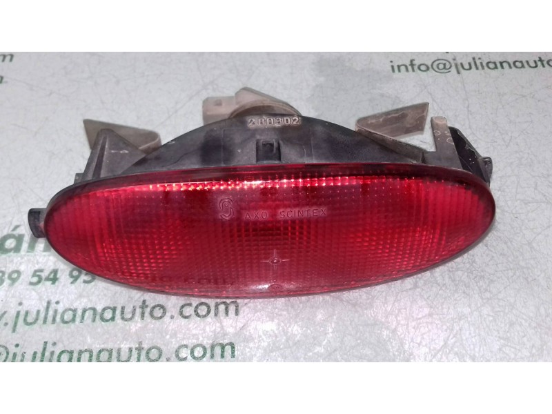 Recambio de luz central de freno para peugeot 206 berlina x-line referencia OEM IAM 45106 28D302 2 PINES
