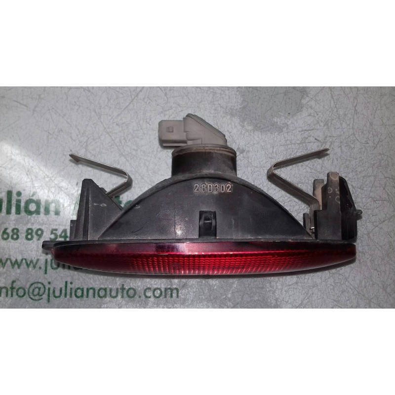Recambio de luz central de freno para peugeot 206 berlina x-line referencia OEM IAM 45106 28D302 2 PINES