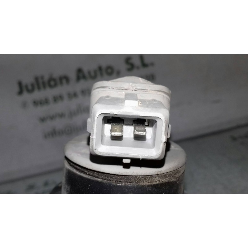 Recambio de luz central de freno para peugeot 206 berlina x-line referencia OEM IAM 45106 28D302 2 PINES