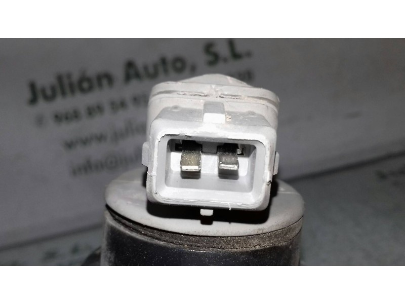 Recambio de luz central de freno para peugeot 206 berlina x-line referencia OEM IAM 45106 28D302 2 PINES