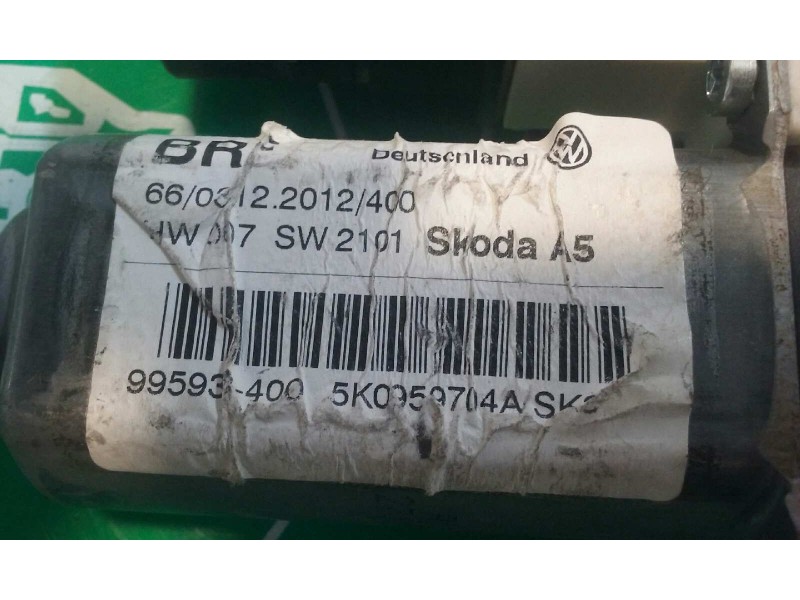 Recambio de motor elevalunas trasero derecho para skoda octavia berlina (1z3) ambition referencia OEM IAM 5K0959704A 5K0959794 0