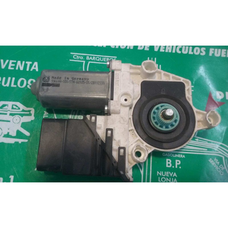 Recambio de motor elevalunas trasero derecho para skoda octavia berlina (1z3) ambition referencia OEM IAM 5K0959704A 5K0959794 0