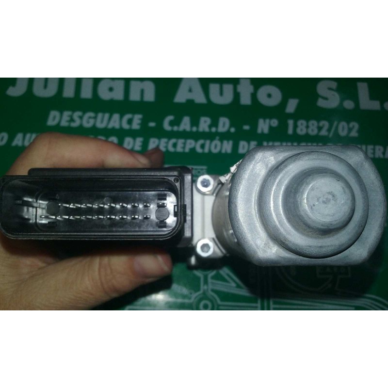 Recambio de motor elevalunas trasero derecho para skoda octavia berlina (1z3) ambition referencia OEM IAM 5K0959704A 5K0959794 0