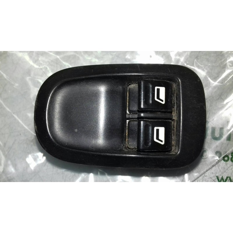 Recambio de mando elevalunas delantero izquierdo para peugeot 206 berlina x-line referencia OEM IAM  VALEO 3 + 3 PINES