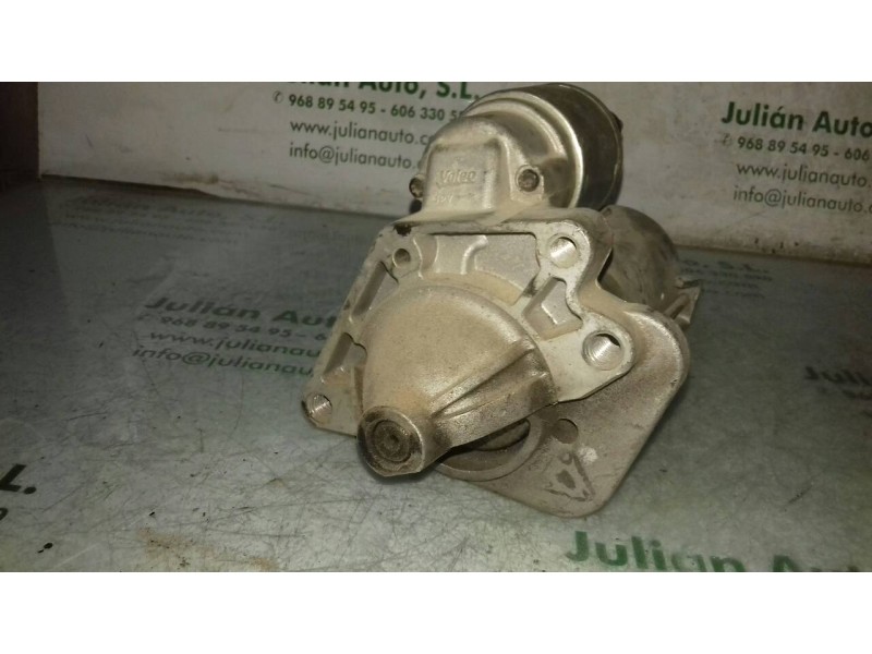 Recambio de motor arranque para dacia sandero stepway referencia OEM IAM 233003329R 16E31028JN VALEO