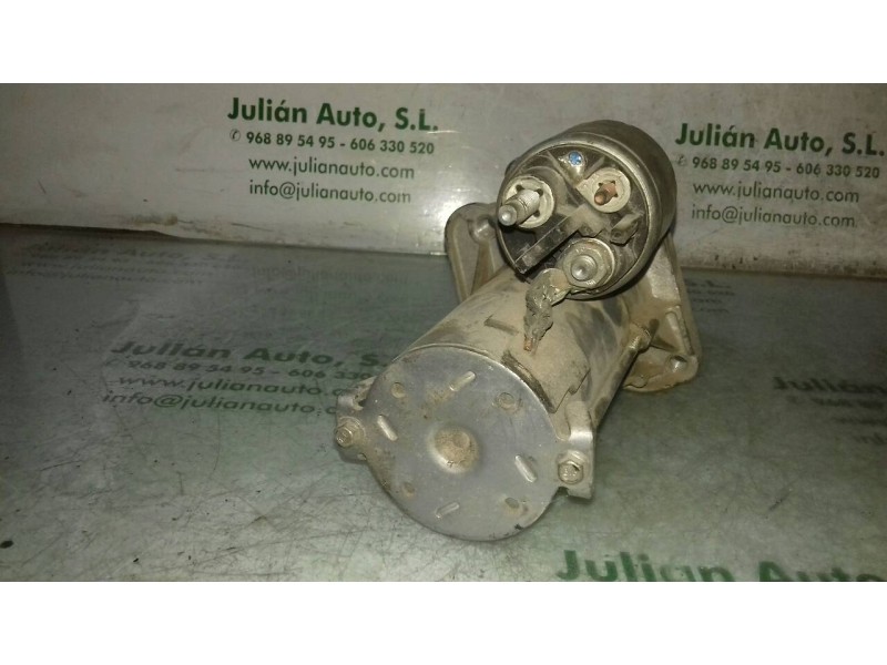Recambio de motor arranque para dacia sandero stepway referencia OEM IAM 233003329R 16E31028JN VALEO