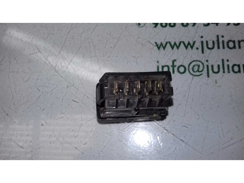 Recambio de interruptor para renault rapid/express (f40) 1.1 familiar (f401/40h) referencia OEM IAM   LUCES NIEBLA