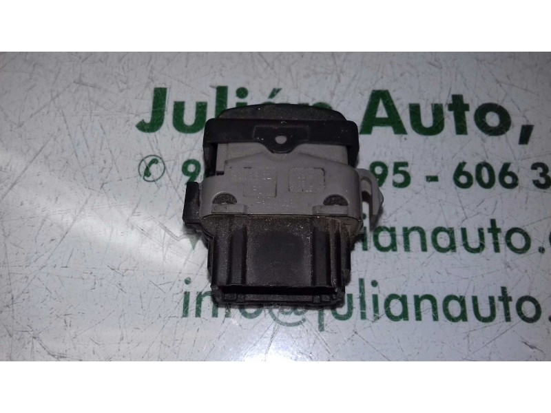 Recambio de interruptor para renault scenic ii i- music referencia OEM IAM 107965A  ESP