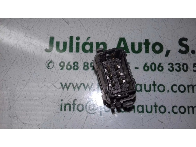 Recambio de interruptor para renault scenic ii i- music referencia OEM IAM 107965A  ESP