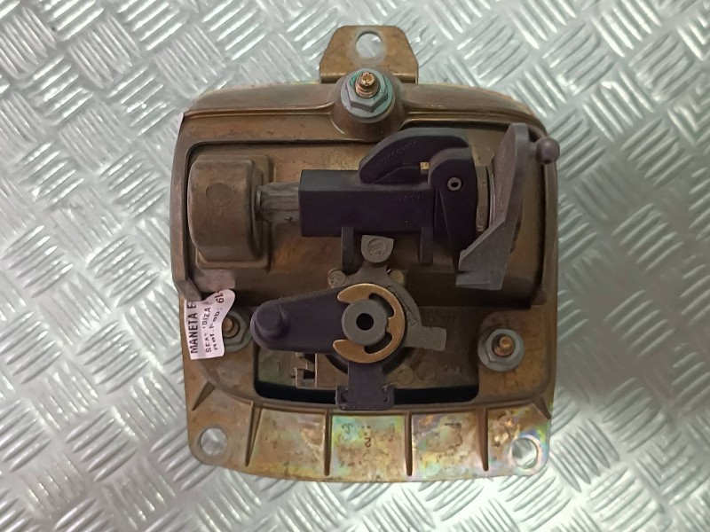 Recambio de maneta exterior porton para seat ibiza (6l1) reference referencia OEM IAM 6L6827573B   Recambio de maneta exterior porton para seat ibiza (6l1) reference referencia OEM IAM 6L6827573B