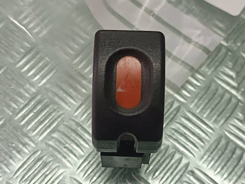 Recambio de warning para opel tigra 1.6 16v referencia OEM IAM   CONECTOR 7 PINES