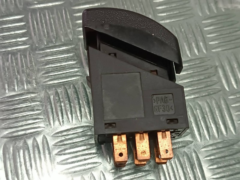 Recambio de warning para opel tigra 1.6 16v referencia OEM IAM   CONECTOR 7 PINES