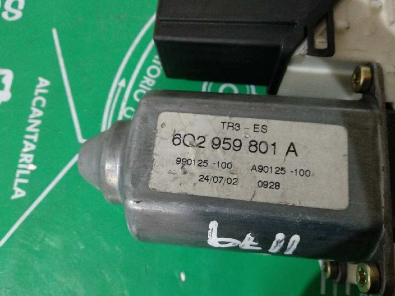 Recambio de motor elevalunas delantero derecho para seat ibiza (6l1) stella referencia OEM IAM 6Q2959801A 104383101 SIEMENS