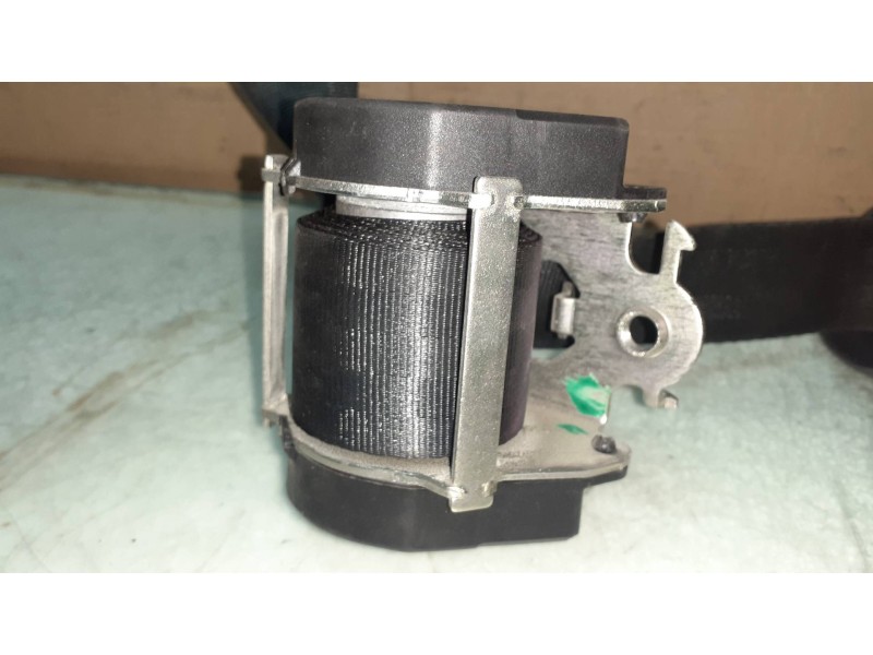 Recambio de cinturon seguridad trasero izquierdo para peugeot 207 urban referencia OEM IAM 804889 8174022 