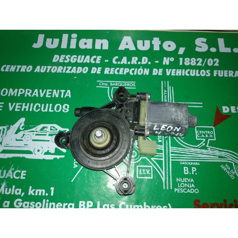 Recambio de motor elevalunas trasero izquierdo para seat leon (5f1) reference referencia OEM IAM 5Q0959801B 0130822717 S85020209