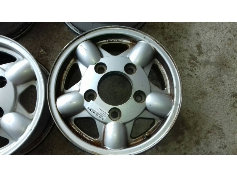 Recambio de juego llantas para tata safari 2.0 referencia OEM IAM  6JX15 