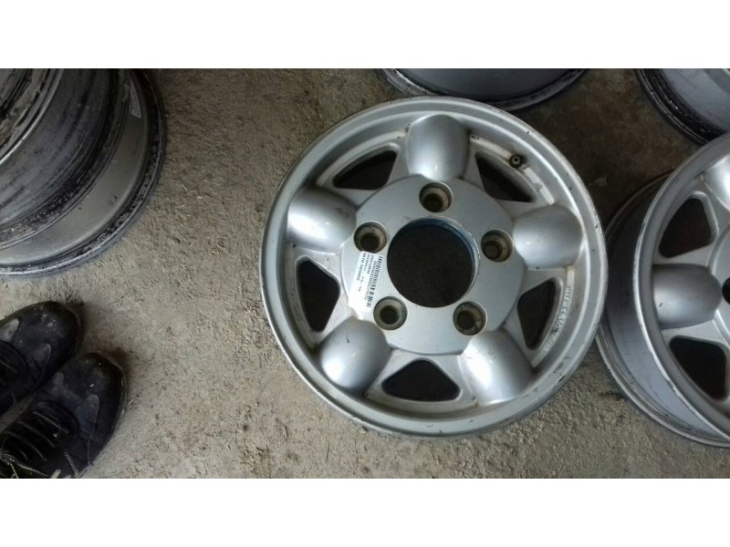 Recambio de juego llantas para tata safari 2.0 referencia OEM IAM  6JX15 