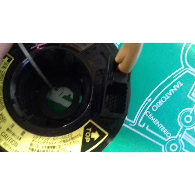 Recambio de anillo airbag para toyota corolla (e12) 1.4 linea terra berlina referencia OEM IAM 5KJ0413CC 5KJ0413 