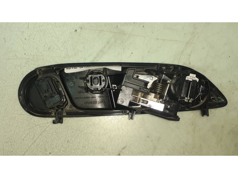 Recambio de maneta interior delantera izquierda para ford ecosport (cr6) titanium referencia OEM IAM GN15A22601JBW  