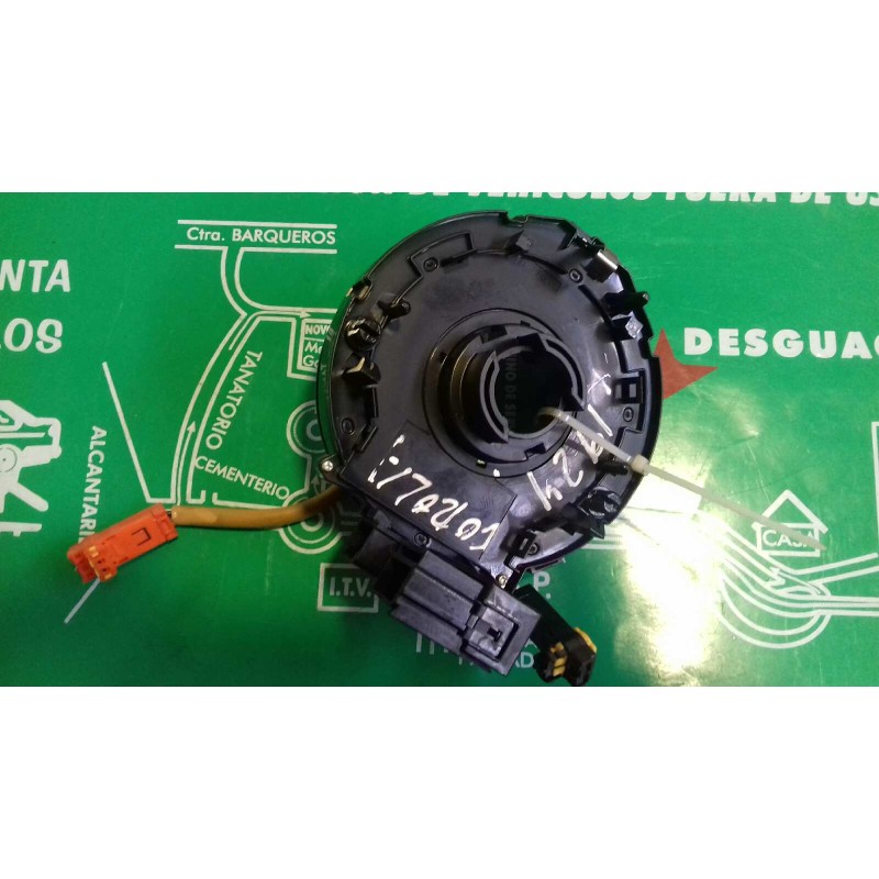 Recambio de anillo airbag para toyota corolla (e12) 1.4 linea terra berlina referencia OEM IAM 5KJ0413CC 5KJ0413 