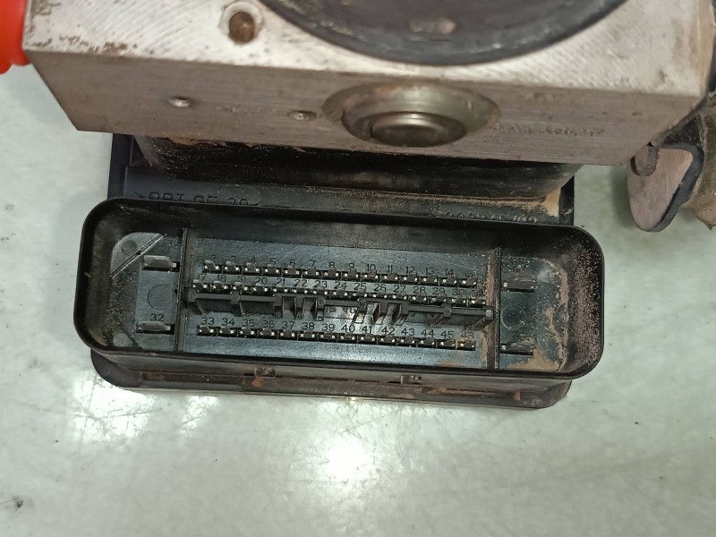 Recambio de abs para seat leon (1p1) reference referencia OEM IAM 1K0614517AF 1K0907379AC ATE