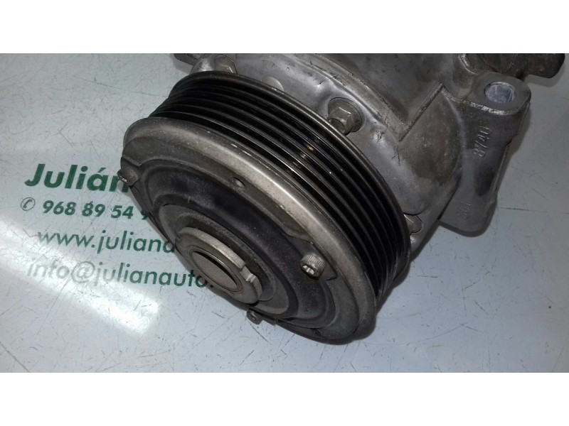 Recambio de compresor aire acondicionado para volkswagen polo (9n1) highline referencia OEM IAM 6Q0820803H PXE13 SANDEN
