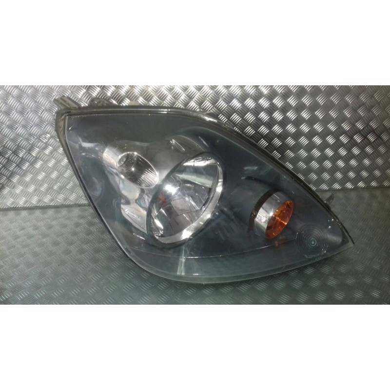 Recambio de faro derecho para ford fiesta (cbk) ambiente referencia OEM IAM 084311172R  