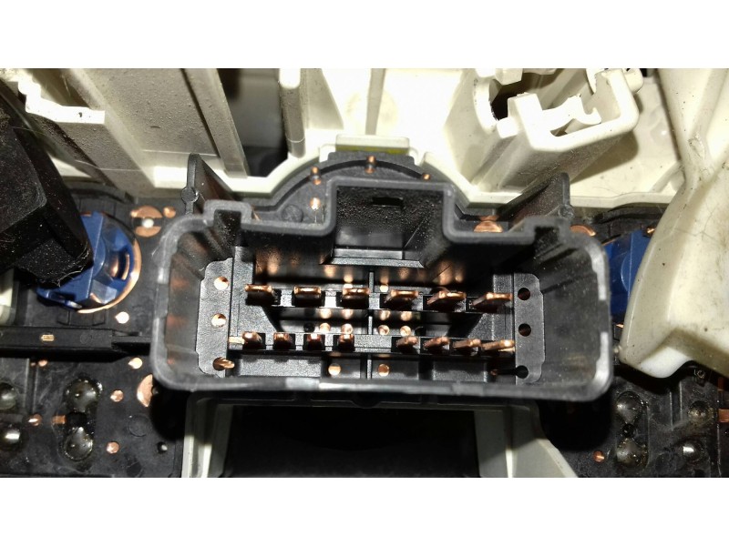 Recambio de mando calefaccion / aire acondicionado para nissan micra (k12e) line up referencia OEM IAM N104792L 091215 VALEO