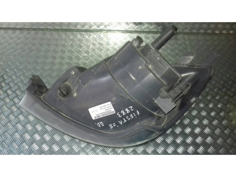 Recambio de faro derecho para ford fiesta (cbk) ambiente referencia OEM IAM 084311172R  