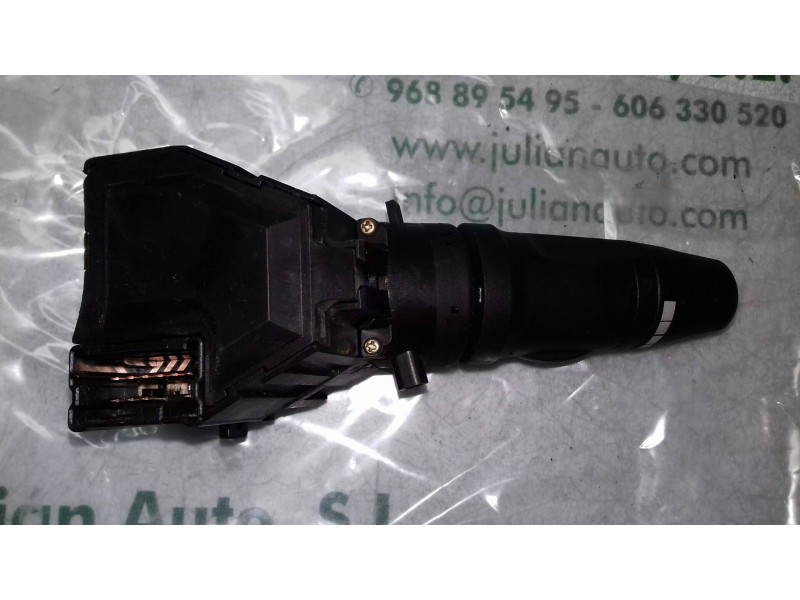 Recambio de mando limpia para nissan primera berlina (p12) acenta referencia OEM IAM 25260AV715  