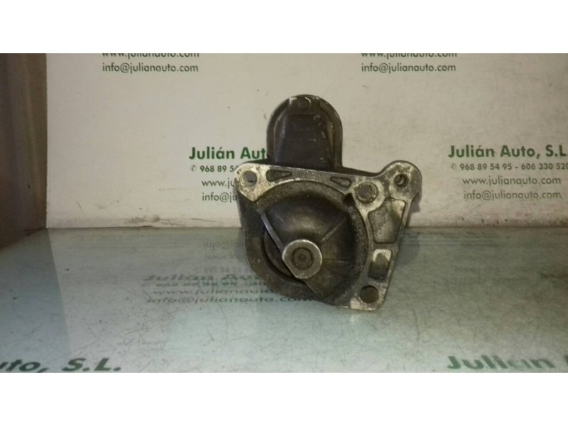 Recambio de motor arranque para renault megane ii berlina 5p dynamique referencia OEM IAM 8200331251 D7R49 VALEO