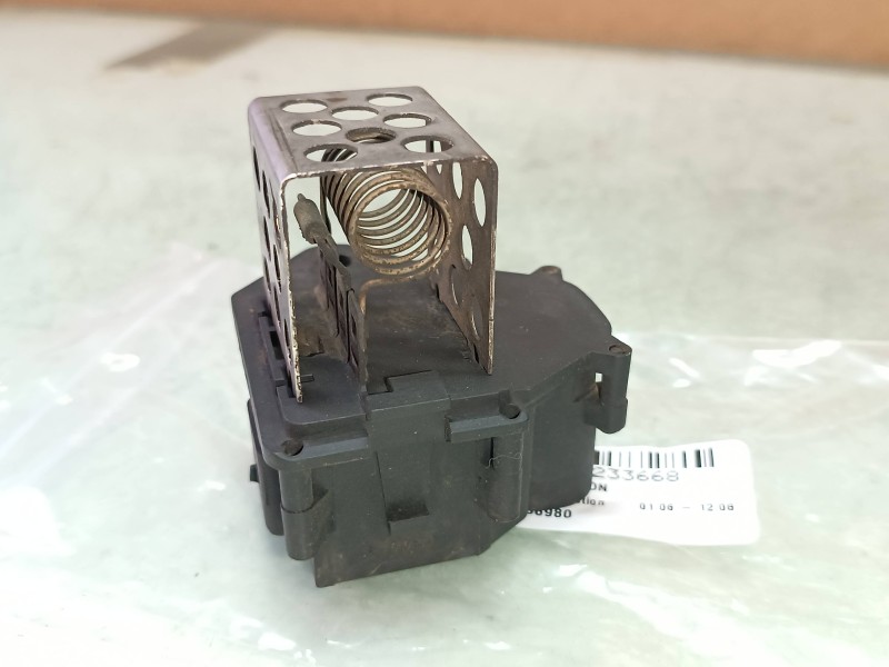 Recambio de resistencia calefaccion para citroen c4 berlina collection referencia OEM IAM 9658508980 8241005 
