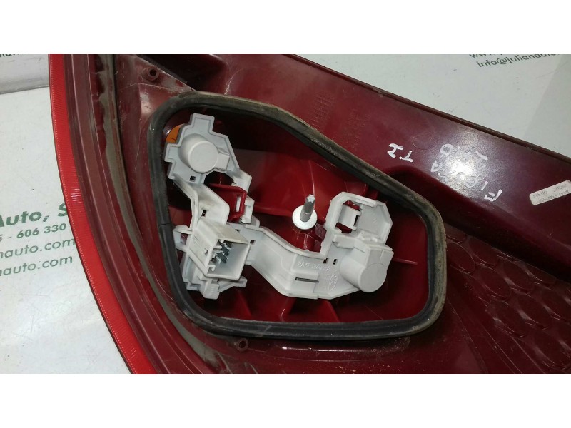 Recambio de piloto trasero izquierdo para ford fiesta (cb1) ambiente referencia OEM IAM   