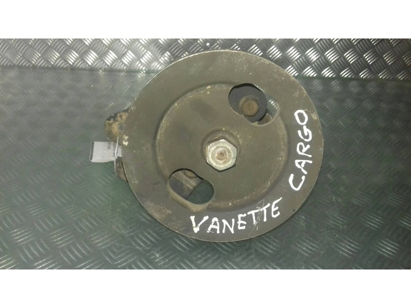 Recambio de bomba direccion para nissan vanette cargo vanette cargo caja cerrada referencia OEM IAM 491109C600  59153210