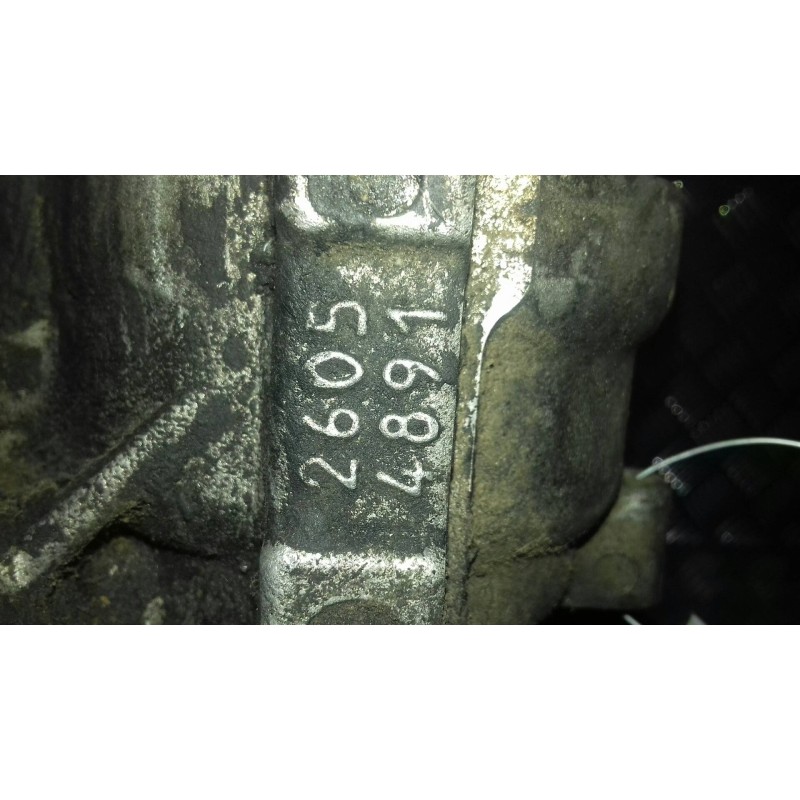 Recambio de bomba direccion para nissan primastar (x..) avantour l1h1 2,7 t / 7-sitzer referencia OEM IAM 8200024738  8200712890