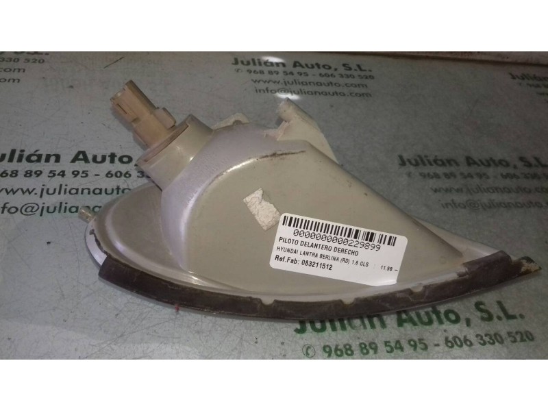 Recambio de piloto delantero derecho para hyundai lantra berlina (rd) 1.6 gls referencia OEM IAM 083211512  2 PINES