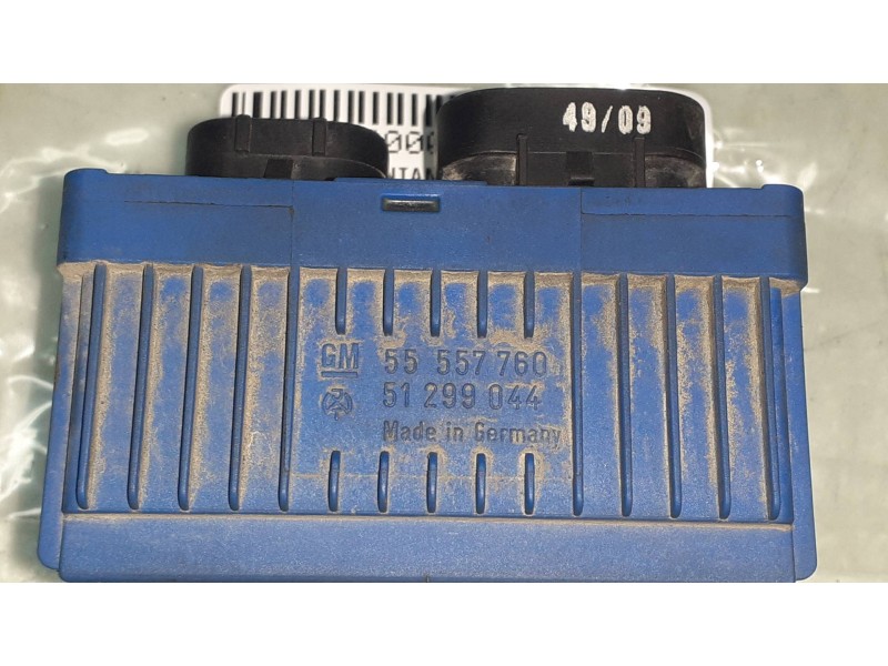 Recambio de caja precalentamiento para opel corsa d catch me referencia OEM IAM 55557760 51299044 GM