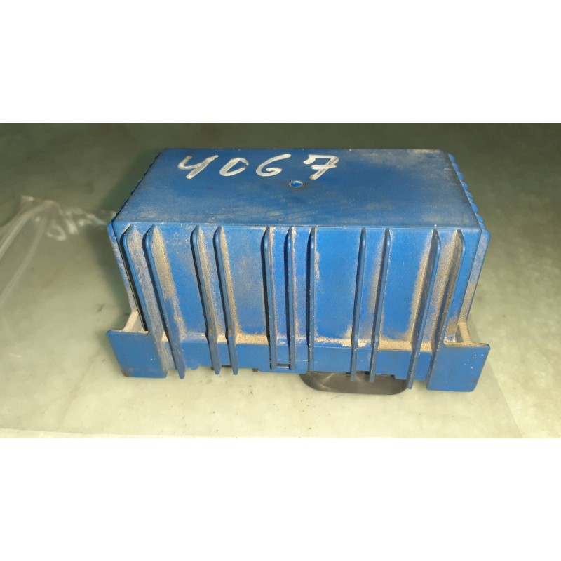 Recambio de caja precalentamiento para opel corsa d catch me referencia OEM IAM 55557760 51299044 GM