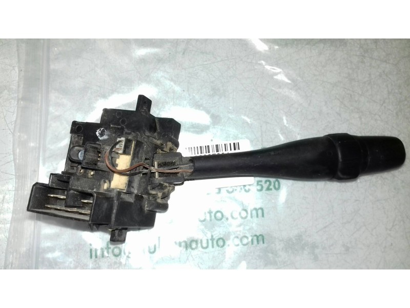 Recambio de mando limpia para nissan micra (k11) básico (k11) referencia OEM IAM 54394779   Recambio de mando limpia para nissan micra (k11) básico (k11) referencia OEM IAM 54394779